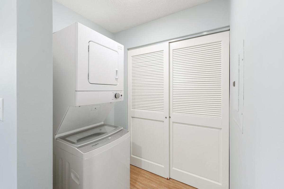 Apartment Washer and Dryer