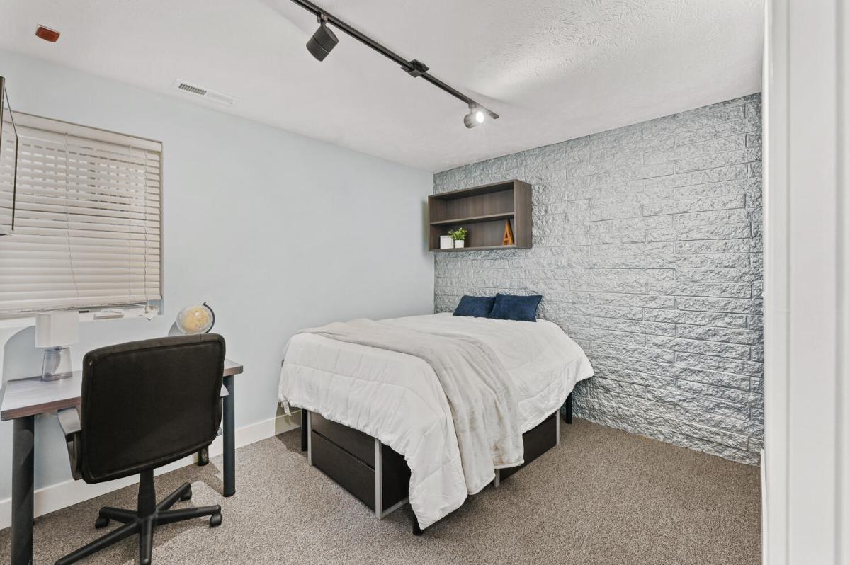 Apartment Bedroom