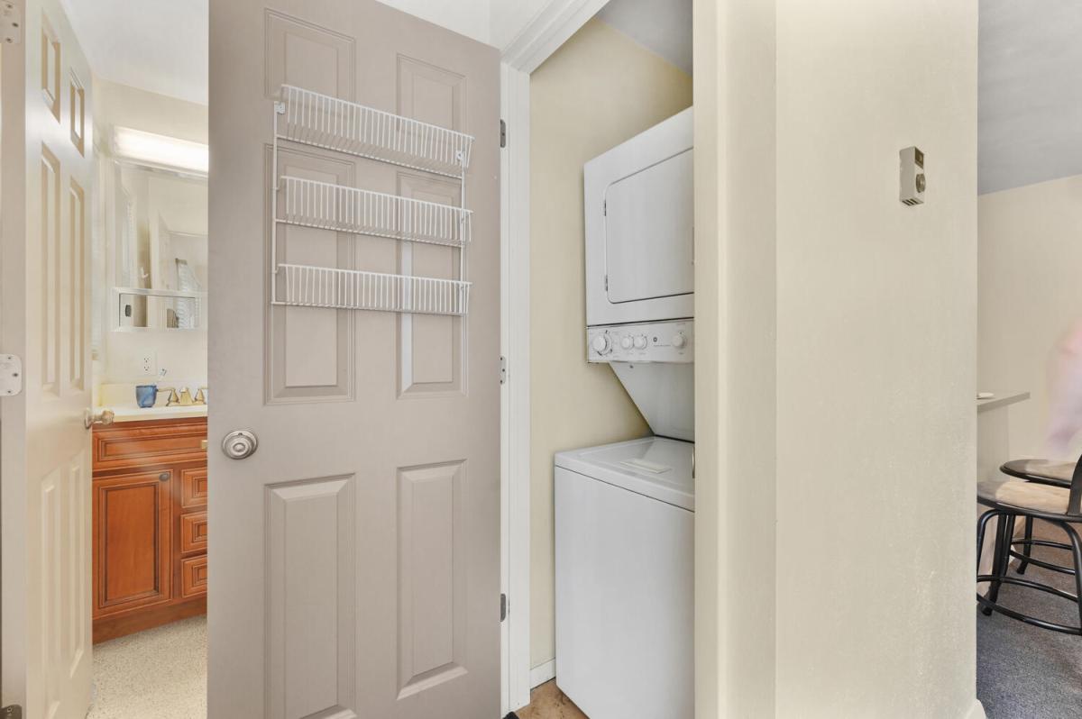 Apartment Laundry