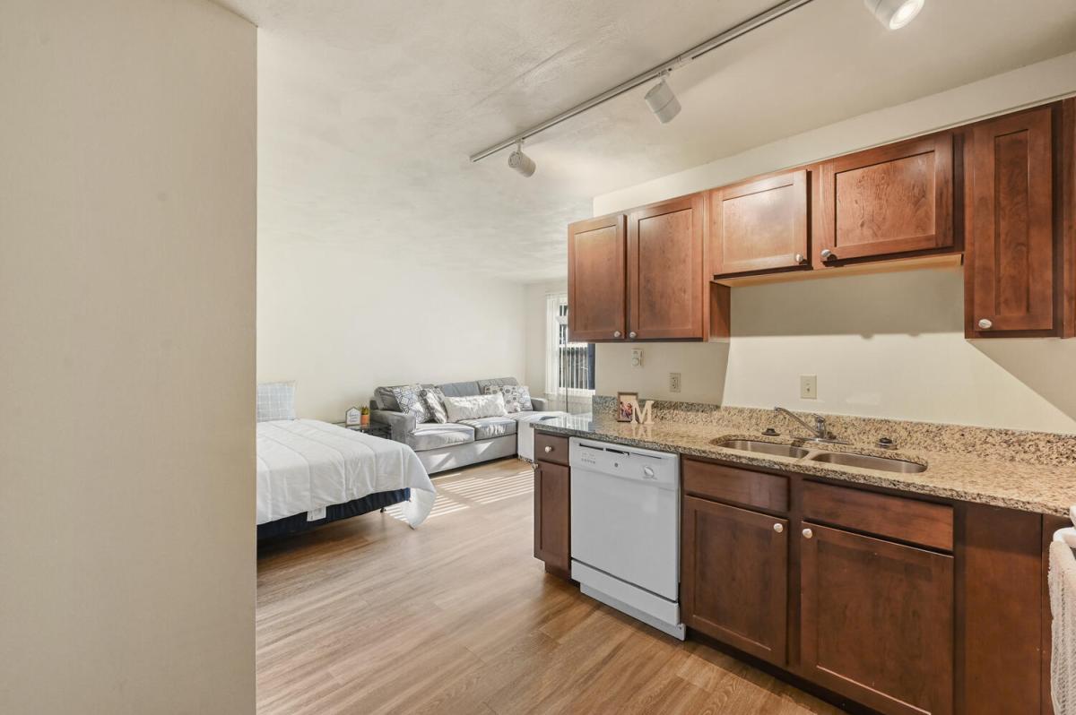 Apartment Kitchen