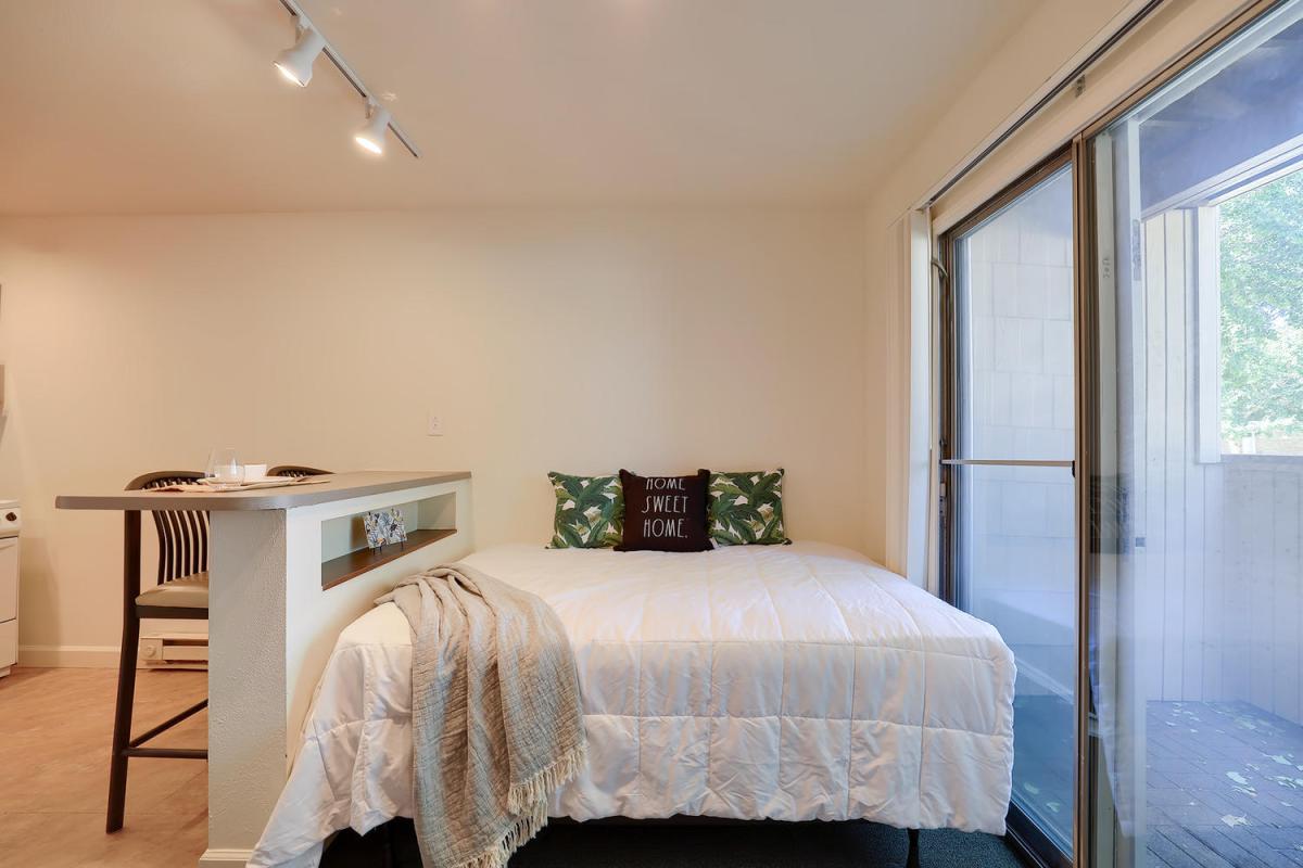 Apartment Bedroom