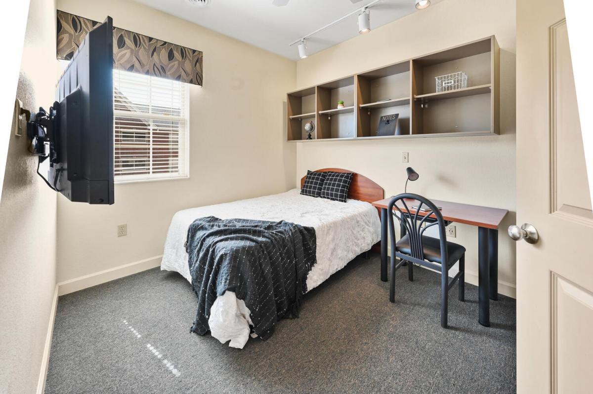 Apartment Bedroom