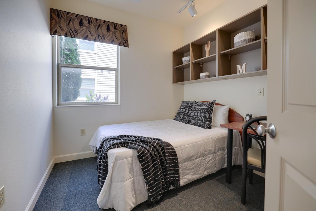 Apartment Bedroom