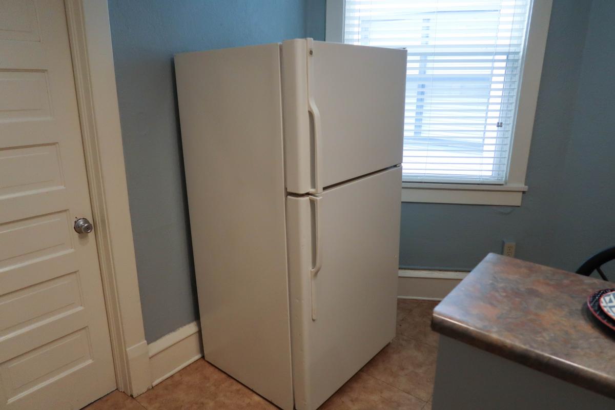 Apartment Kitchen