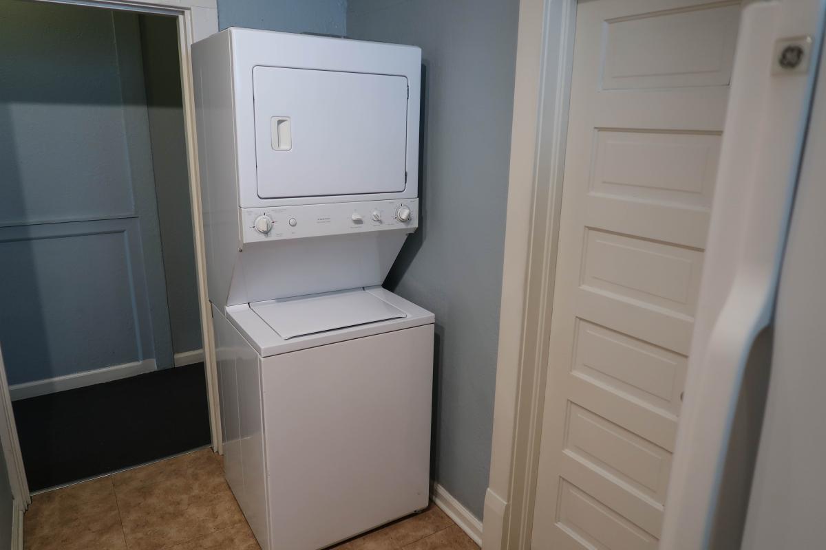 Apartment Laundry