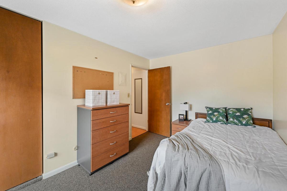 Apartment Bedroom