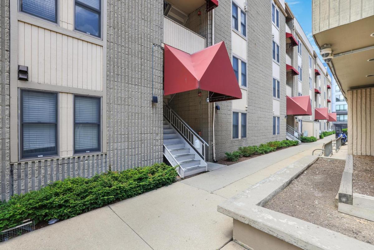 Apartment Building
