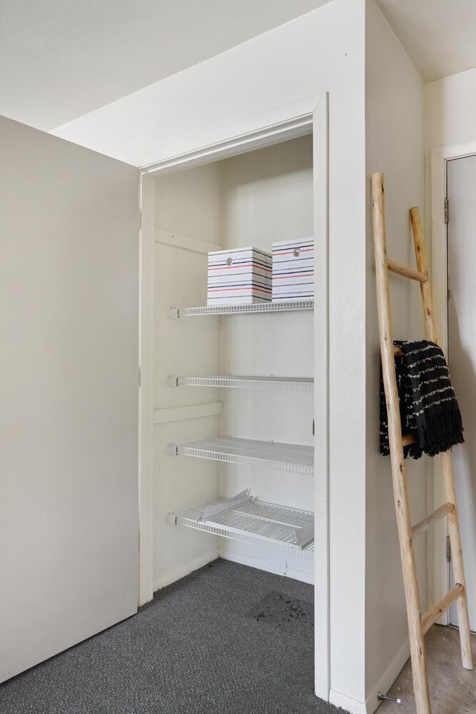 Closet