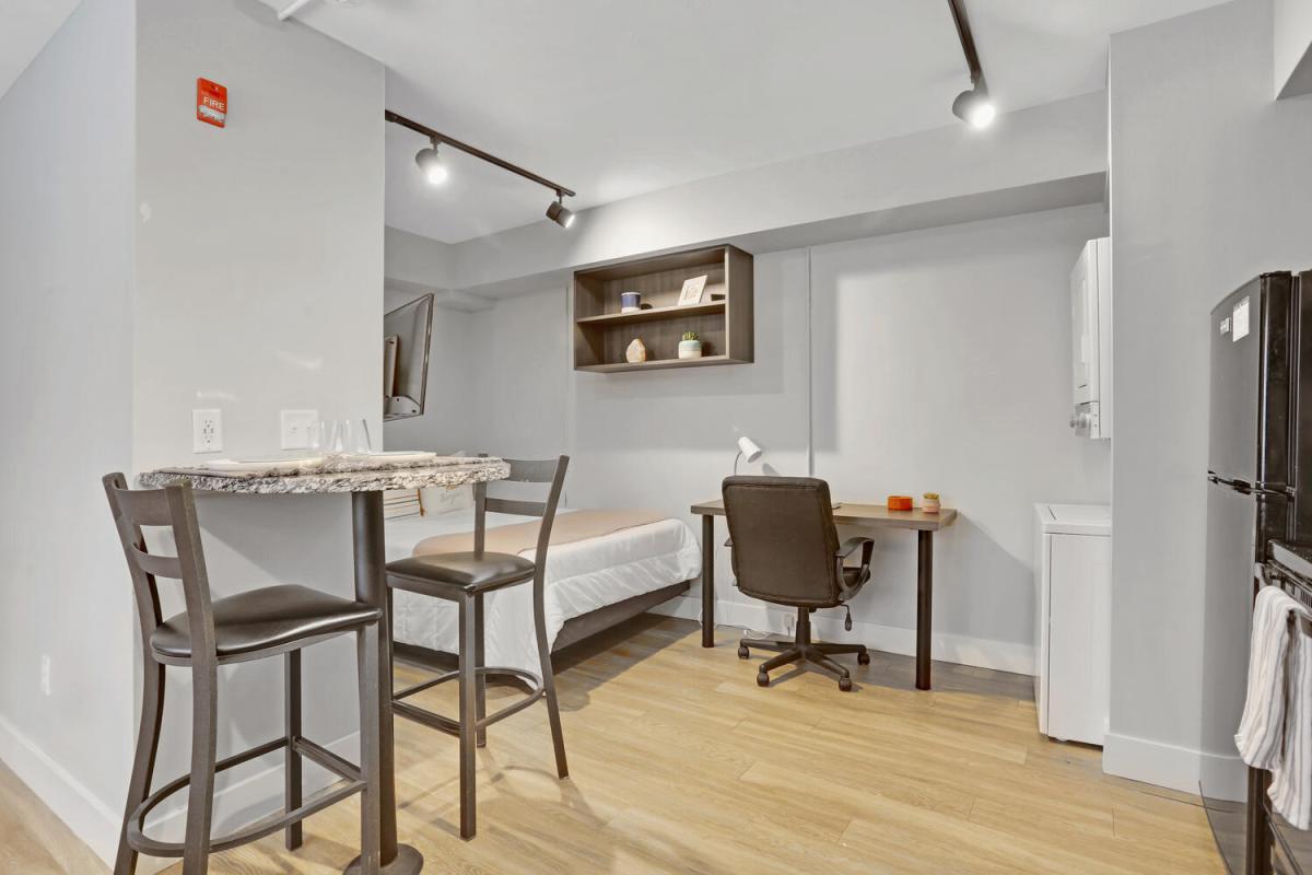 Dining Bar