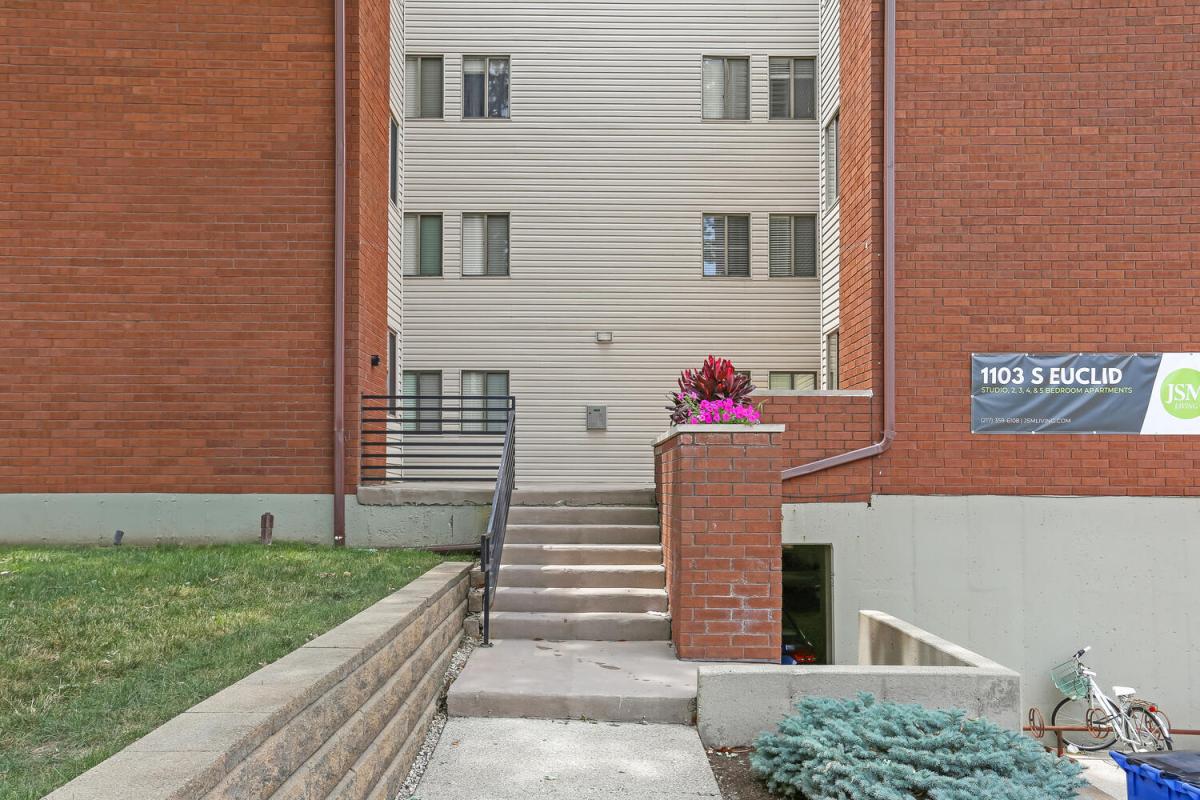 Apartment Building