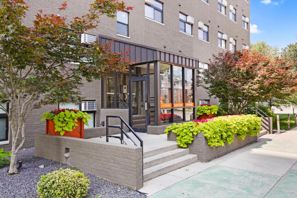 Apartment Building