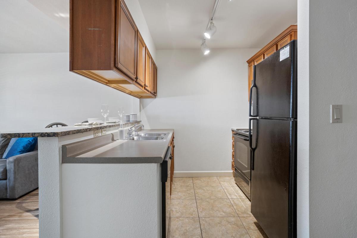 Kitchen 2