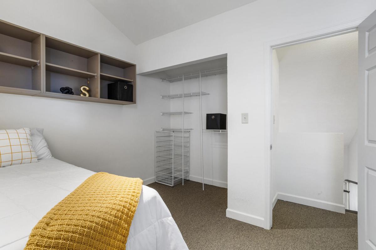 Bedroom Closet