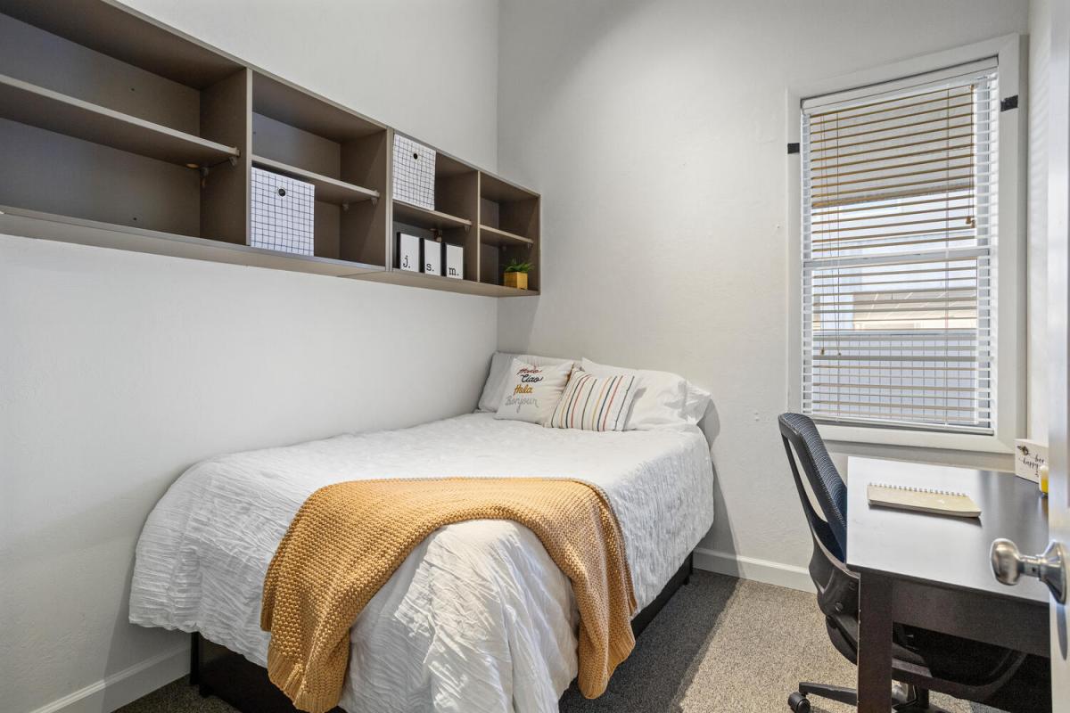 Bedroom and Desk